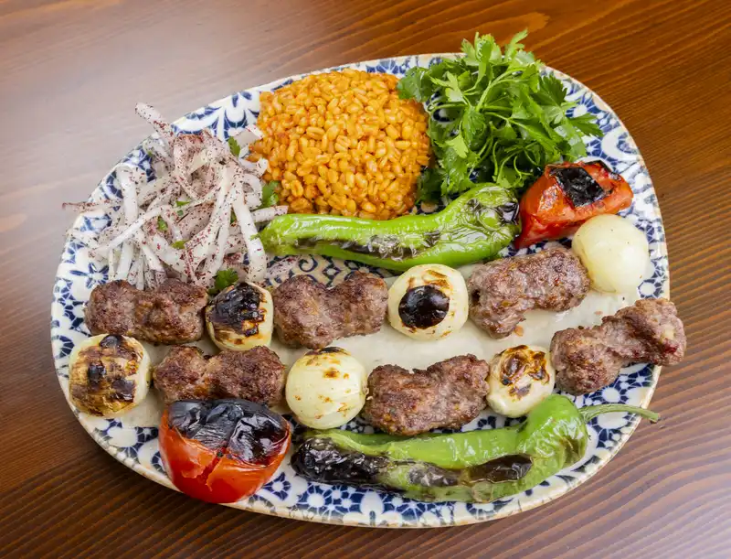 Soğanlı Kebap